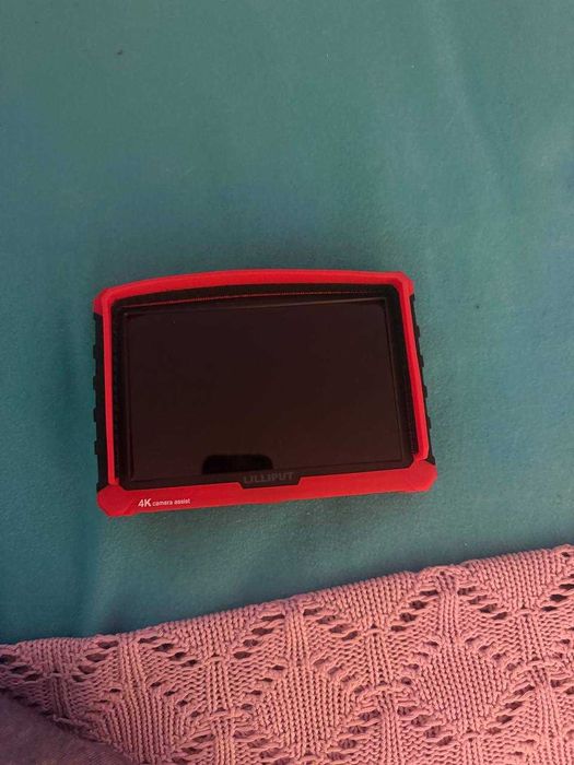 Продам Blackmagicdesign Pocket Cinema Camera 4K линза Sigma 16 mm