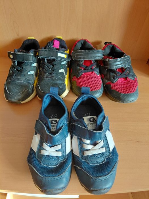 Papuci copii nr 24, 25, 26. Toate 4per. =60 lei