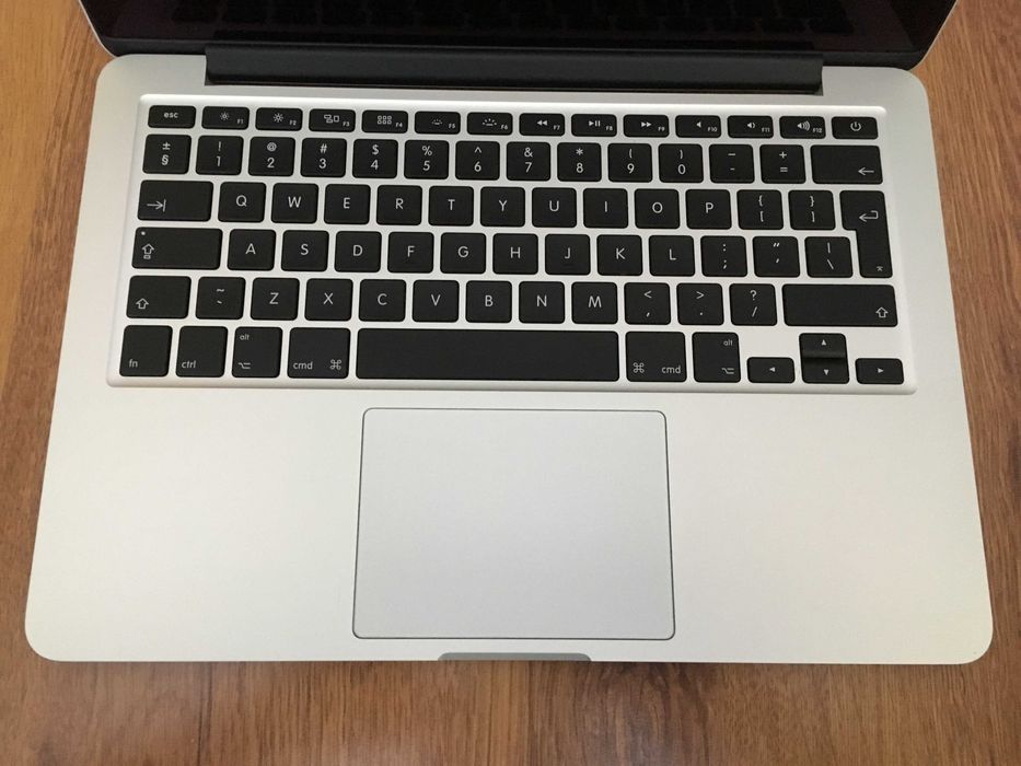 13.3' Retina Apple MacBook Pro 2015 Core i5 8GB RAM/512GB SSD/Бат 6ч