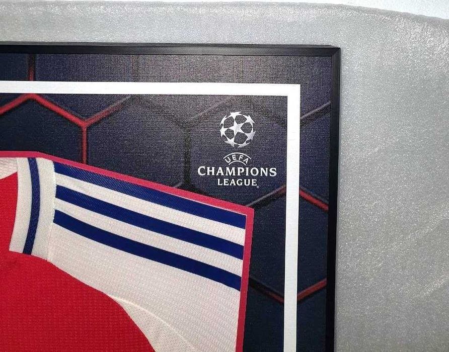 2024/25 Форма Арсенала в рамке (ARSENAL KIT in frame)в наличии 1 шт.