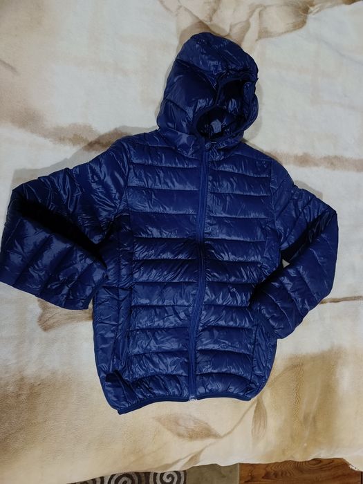 Демисезонная куртка на 10 лет