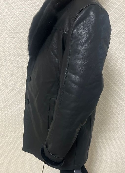 Кожный куртка размер 50