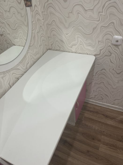 Стол письменный