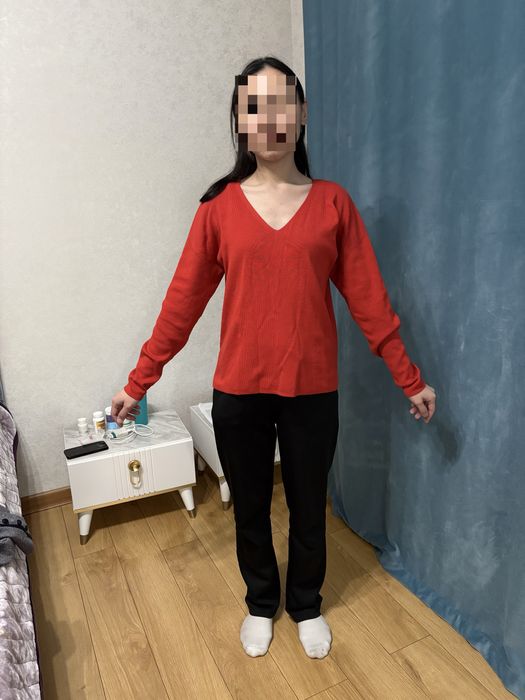 Костюмы, платья,кофты