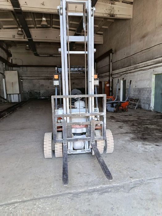 Эл.погрузчик HELLI. г/под 1.5 тн, h= 4.5 м