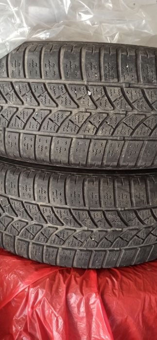 Vând anvelope de iarna