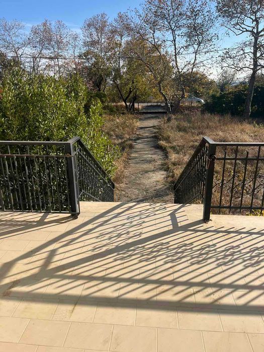 Продава се Къща в Перник, Изток - 110 кв.м за 2091 €/кв.м - Снимка #2