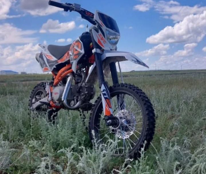 Kayo tt125 торг адекватный. Ездил только 2 месяца новый.