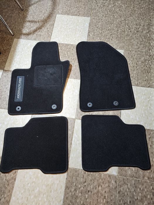 Covorase din mocheta dedicate Jeep Compass 2016-2025