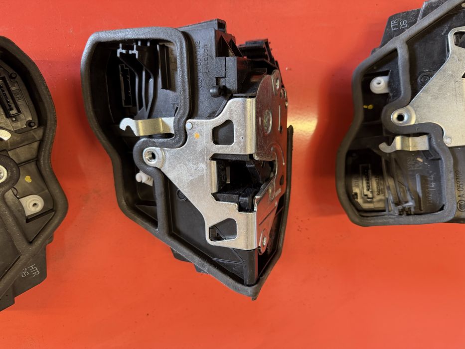 Брави за вратите на BMW БМВ