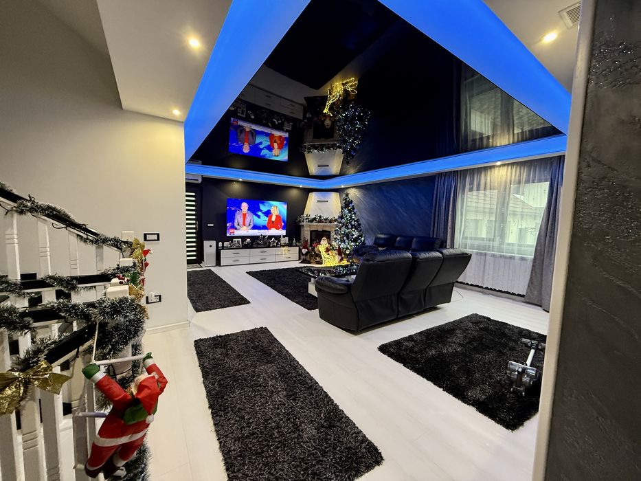 Urgent !Pretul de350mii fix !valabil pana pe 10 ianuarie   Variante !