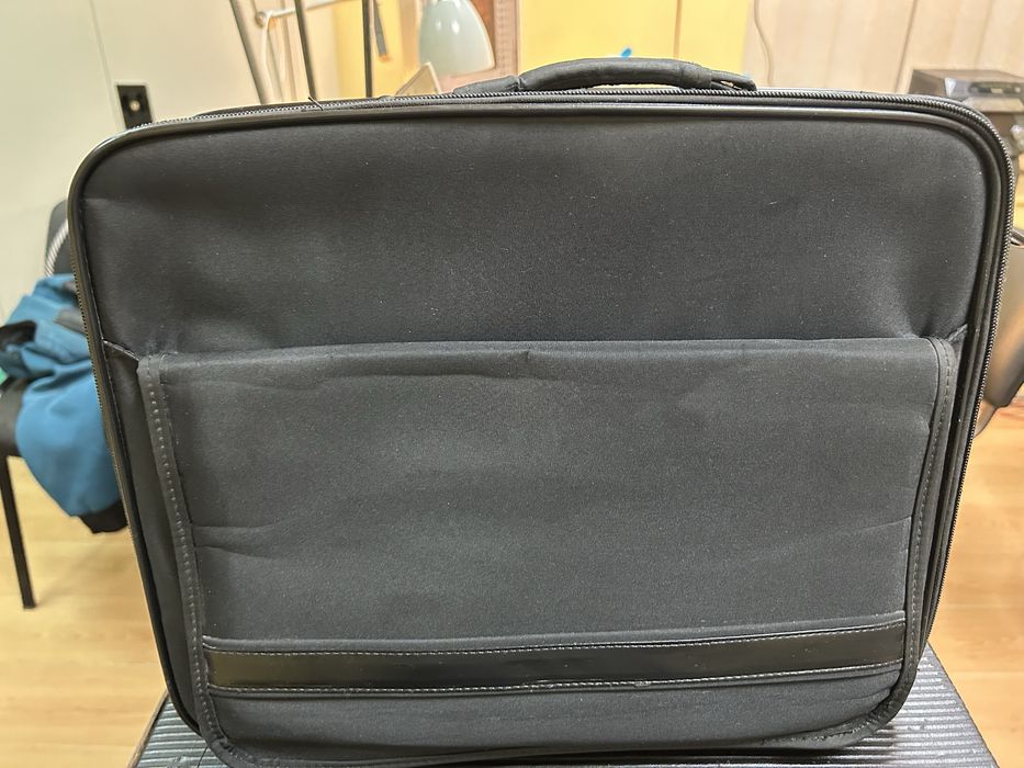 Чанта за лаптоп 15 инча