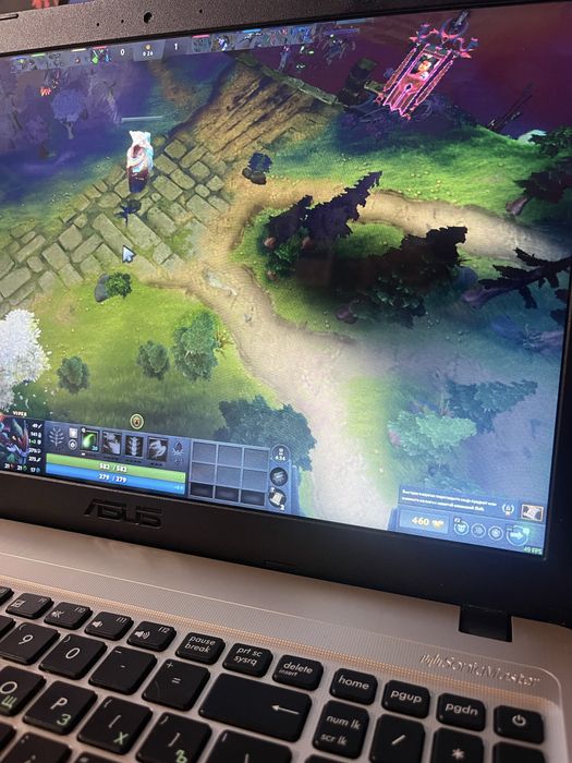 Продам Ноутбук - оффисный хороший