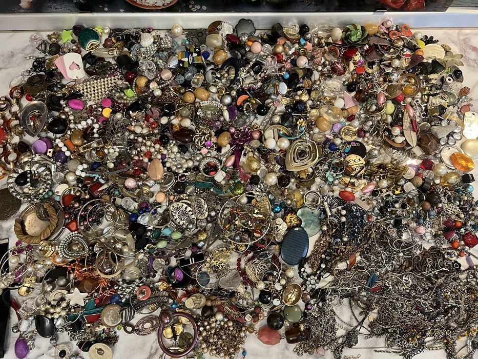 Bijuterii gablonturi accesorii