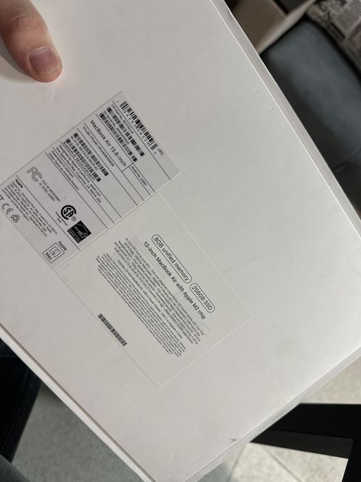Apple MacBook air 13.6