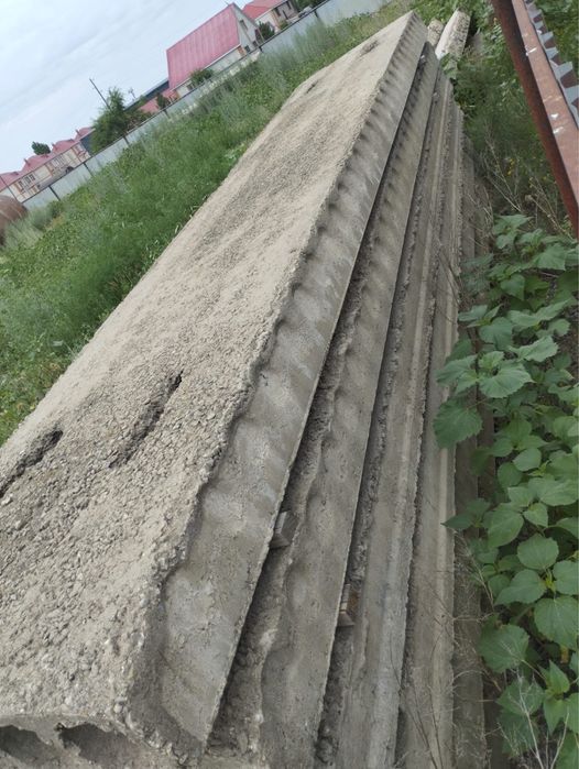 Бетонные плиты