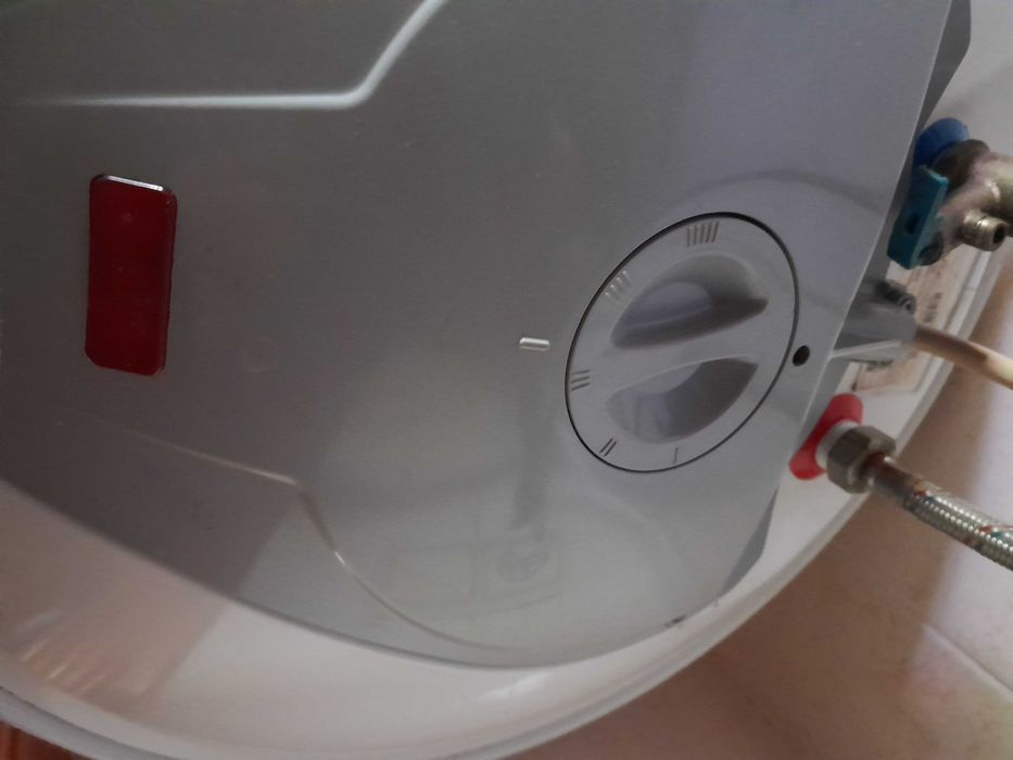 Продам бойлер на 50 литров