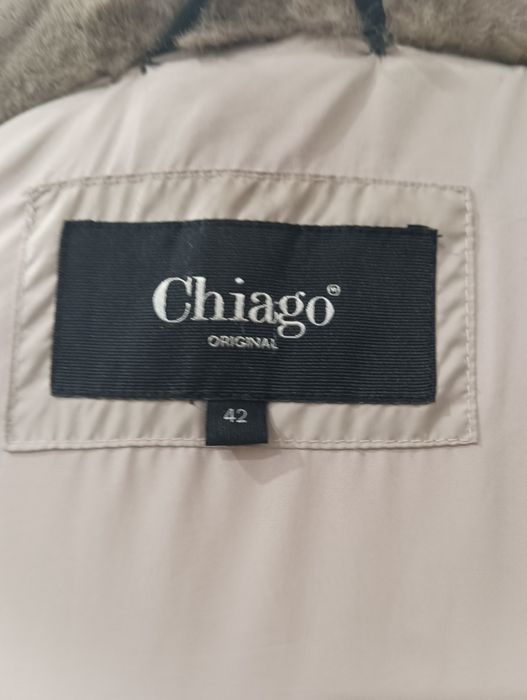 Продам пуховик р. 46-48