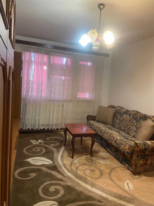 Apartament de inchiriat