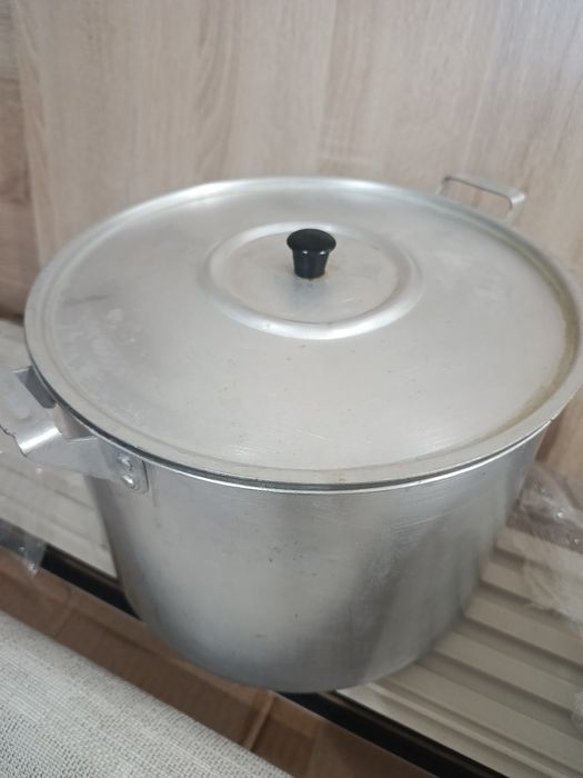 Продам     посуду