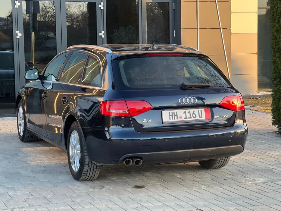 Audi A4 B8 2.0 TDI 140CP 2010 Euro 5 Led