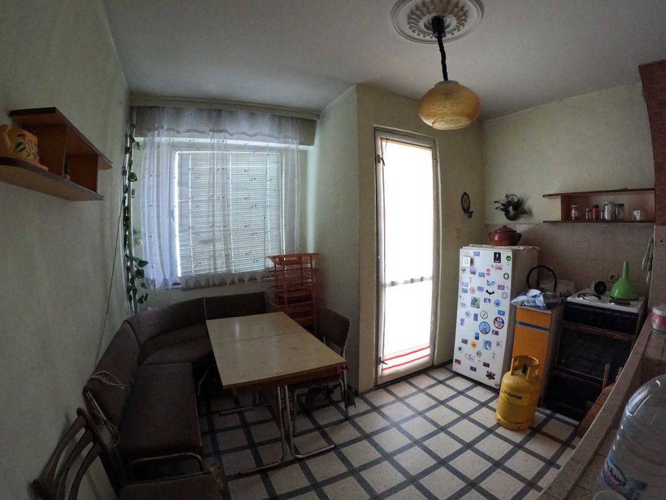 Продава се Двустаен апартамент в Хасково, Любен Каравелов - 81 кв.м за 819 €/кв.м - Снимка #3