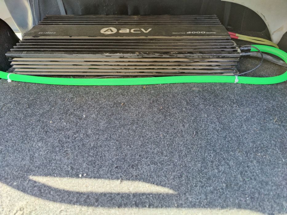 Продам сабвуфер.