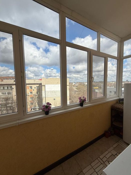 Продам трёх комнатную квартиру