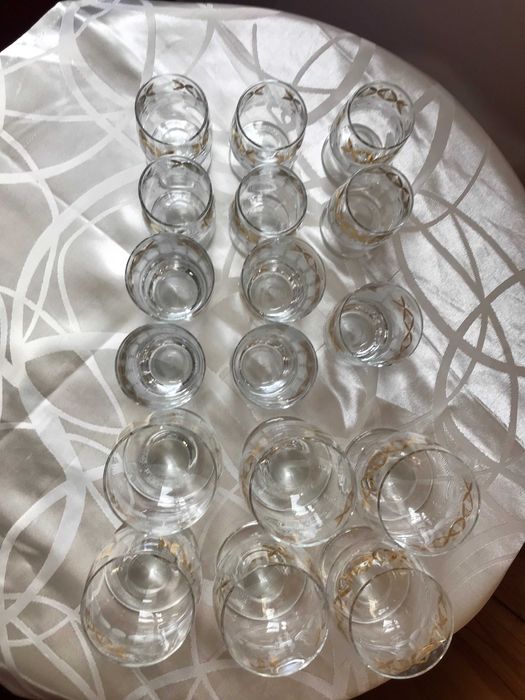 Антики стъкло,чаши