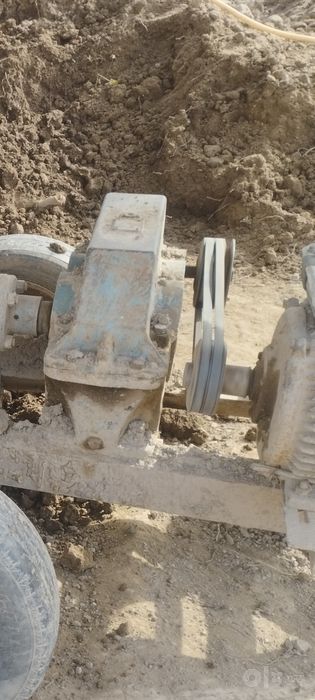 Редуктор мощный ва мотор сотилади келишиб берамиз