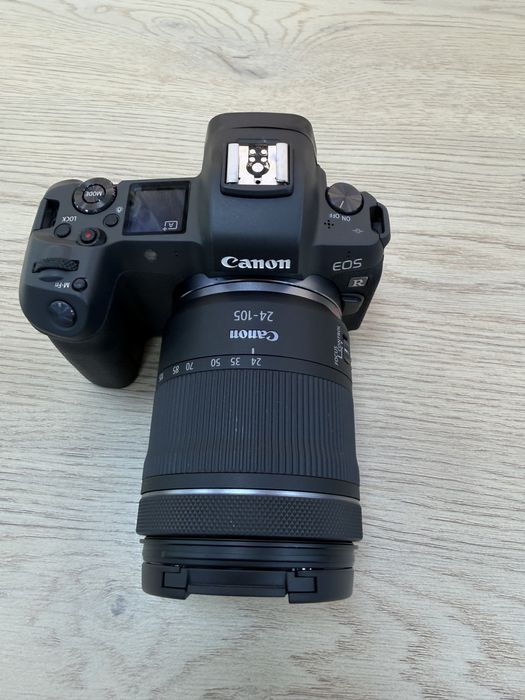 Canon R 24-105mm STM ,