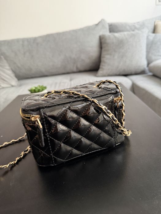 Чанта Chanel с дълга дръжка