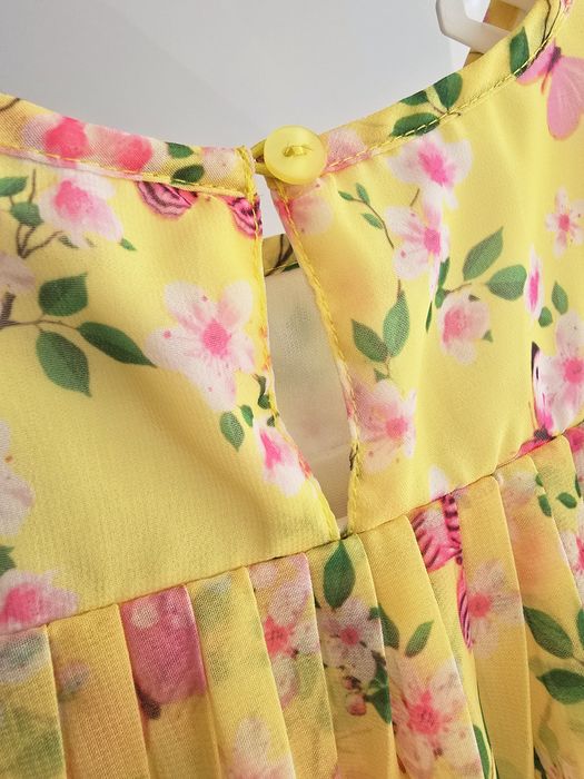 Rochita hm 104 fetite