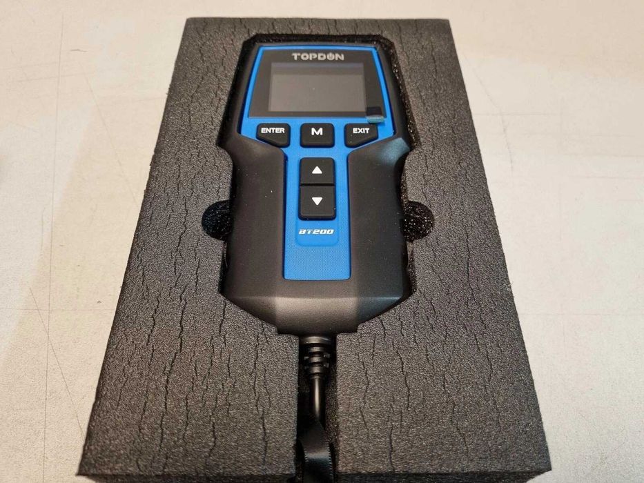 Професионален Тестер за автомобилни акумулатори TOPDON BT200