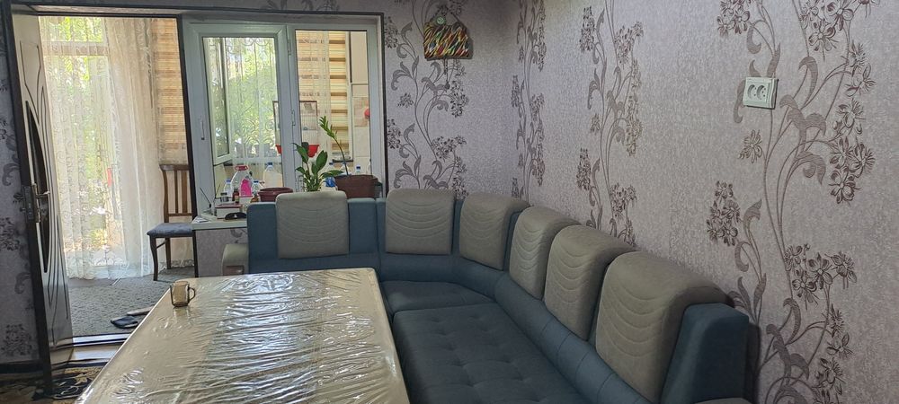 Продаётся кв 3/1/2 Вход с огороде