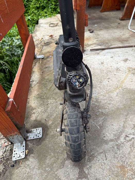 Trotinetă electrică (  Kugoo g2 pro )