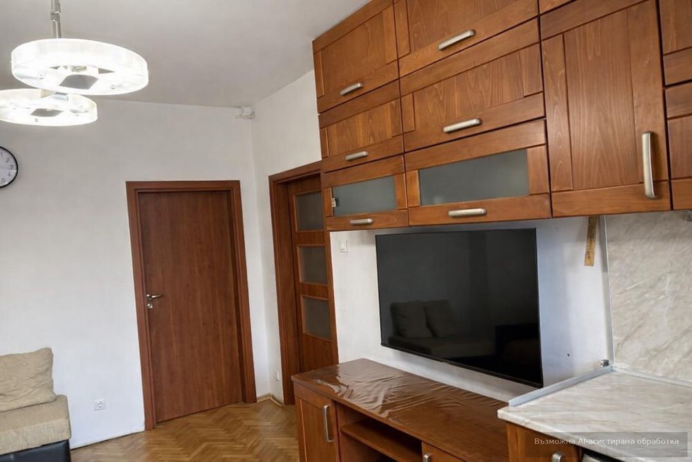 Дава се под наем Тристаен апартамент в София, Надежда 4 - 67 кв.м за 550 € - Снимка #1