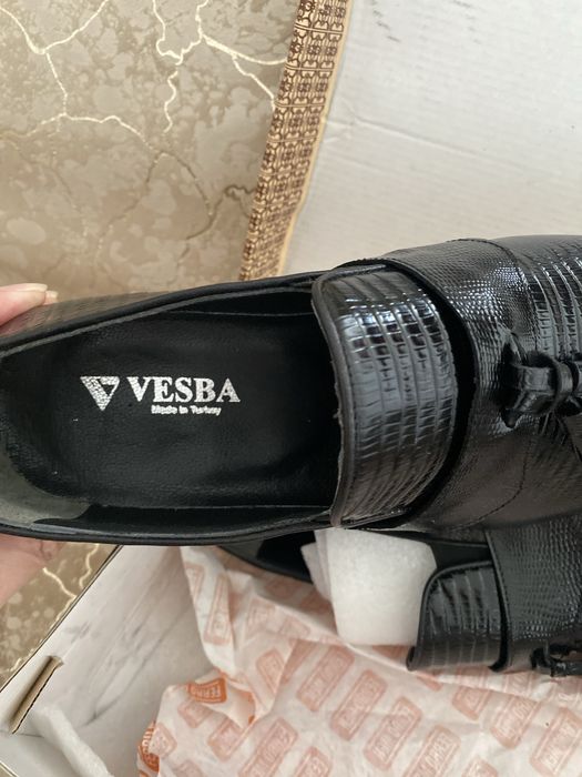 Обувь кожаная, качественная