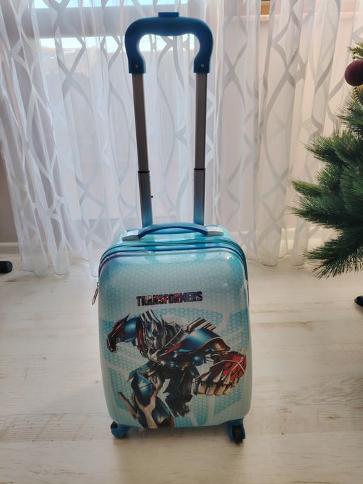 Детски куфари на колелца