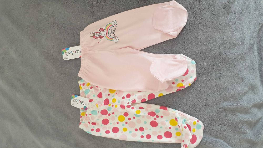 2 Pantaloni fetita din bumbac, noi cu eticheta, 6-9 luni