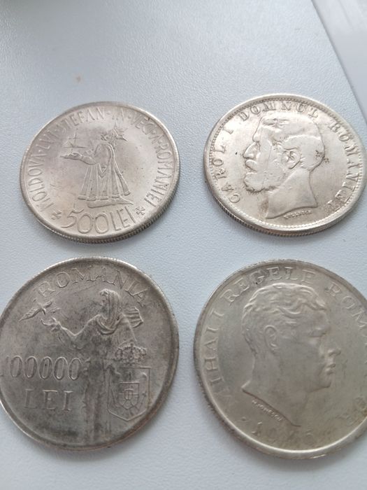 Monede vechi de colecție