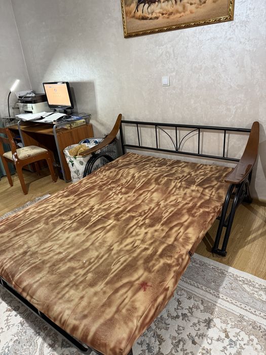 Продается раскладной диван
