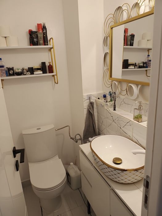 Vânzare apartament cu 3 camere
