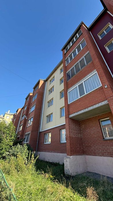 Продам 2 комн. кв. район Азии