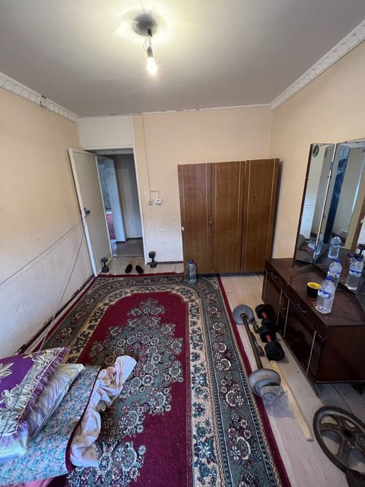 Квартира аренадага бериледи!