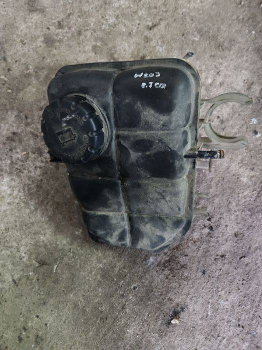 Казанче за антифрис w203