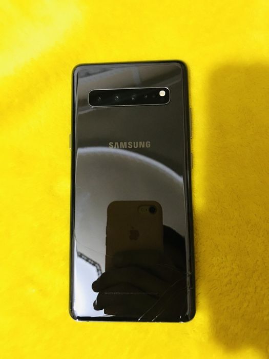 Samsung 10s 5 g 256gb 8