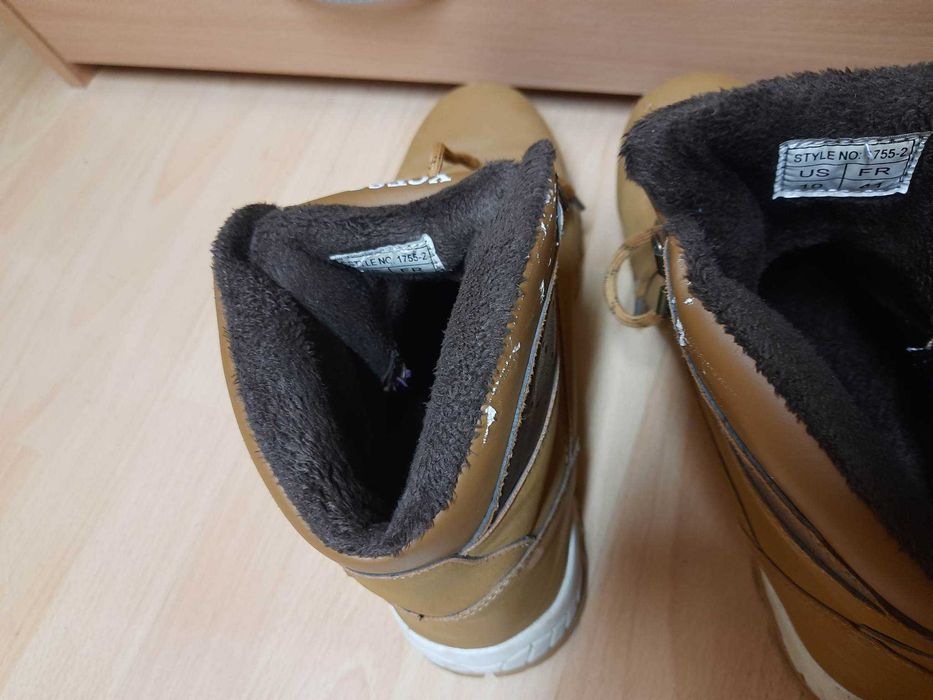 Мъжки зимни кожени обувки черни 40 номер и кафяви 41 номер