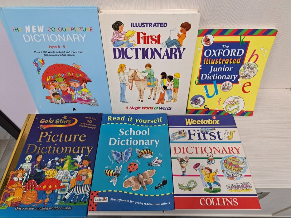 Детски англо-английски речници и атласи