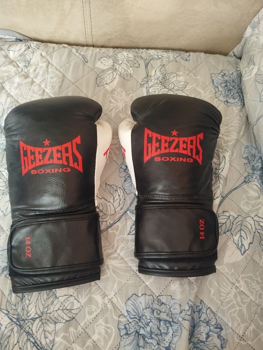 Боксови ръкавици Geezers